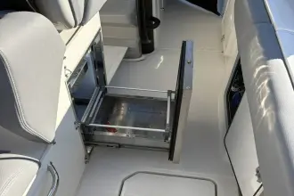Thumbnail von Boston Whaler 330R