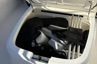 Thumbnail von Boston Whaler 330R