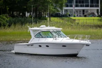 Thumbnail von Tiara Yachts 3200 Open Knot On Call