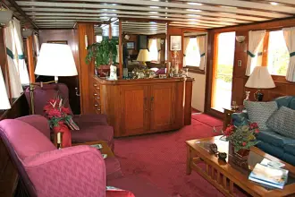 Thumbnail von J.M. Martinac Shipbuilders Classic Fantail Motor Yacht Miriam
