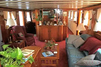 Thumbnail von J.M. Martinac Shipbuilders Classic Fantail Motor Yacht Miriam