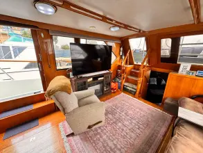 Thumbnail von Overseas PT52 COCKPIT MOTORYACHT Wine Knot