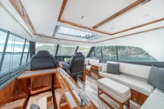 Thumbnail von Riviera 64 Sports Motor Yacht -