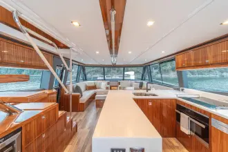 Thumbnail von Riviera 64 Sports Motor Yacht -