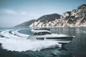 Azimut Fly 53