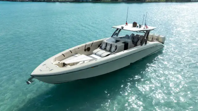 Midnight Express 43 Open