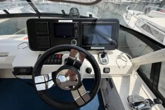 Thumbnail von Carver 40 Command Bridge