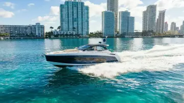 Thumbnail von Azimut Atlantis 45 Relax Josephine