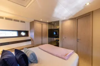 Thumbnail von Azimut 50 Azure