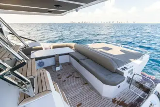 Thumbnail von Azimut 50 Azure