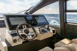 Thumbnail von Azimut 50 Azure