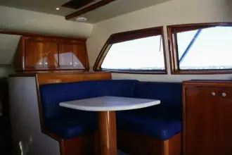 Thumbnail von Bertram 390 Convertible Lineage