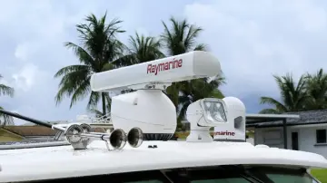 Thumbnail von Boston Whaler 345 Conquest F-Troop