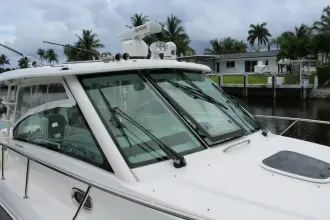 Thumbnail von Boston Whaler 345 Conquest F-Troop