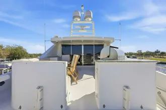 Thumbnail von Cheoy Lee 95 Motor Yacht FOOTLOOSE