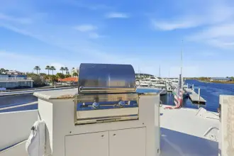 Thumbnail von Cheoy Lee 95 Motor Yacht FOOTLOOSE