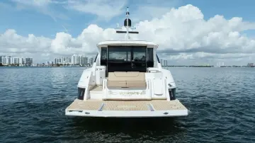 Thumbnail von Cruisers Yachts 45 Cantius CHASSAN