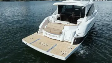 Thumbnail von Cruisers Yachts 45 Cantius CHASSAN
