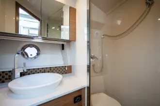 Thumbnail von Cruisers Yachts 45 Cantius CHASSAN