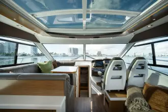 Thumbnail von Cruisers Yachts 45 Cantius CHASSAN