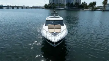 Thumbnail von Cruisers Yachts 45 Cantius CHASSAN