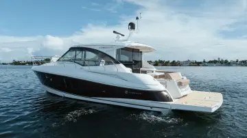 Thumbnail von Cruisers Yachts 45 Cantius CHASSAN