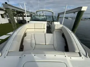 Thumbnail von Formula 330 Crossover Bowrider