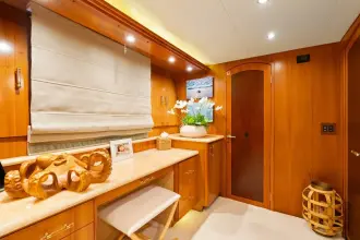 Thumbnail von Hatteras 	100 Motor Yacht  MAGIC