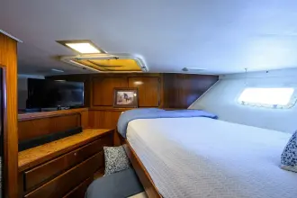 Thumbnail von Hatteras 78 Cockpit Motor Yacht FOREVER YOUNG