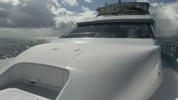 Thumbnail von Hatteras 80 Enclosed Bridge Skylounge Gallopin