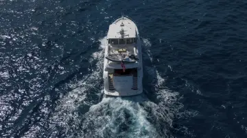Thumbnail von Hatteras 80 Enclosed Bridge Skylounge Gallopin