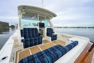 Thumbnail von Hinckley Sport Boat 40X Renie Vee