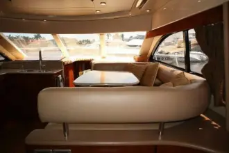 Thumbnail von Meridian 411 Sedan Mary K
