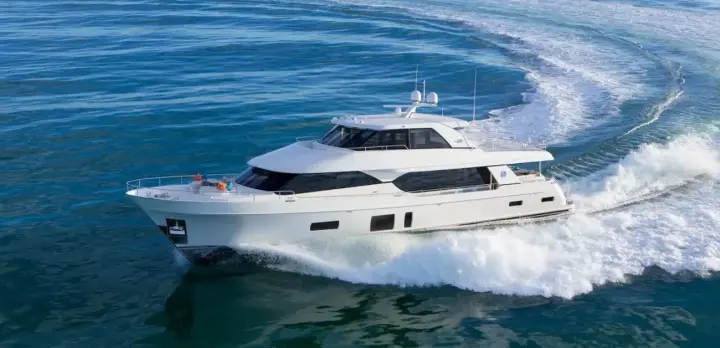 Ocean Alexander 100 Motor Yacht ZEPHYR