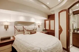 Thumbnail von Ocean Yachts 64 Convertible Love Boat