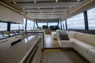 Thumbnail von Prestige 680 Flybridge Prestige Worldwide