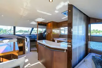 Thumbnail von Princess 64 Flybridge TIGHT SQUEEZE