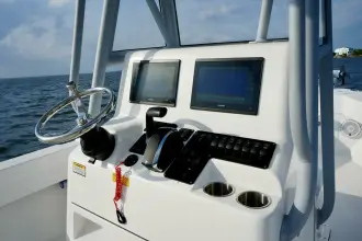 Thumbnail von Reef Runner 230 Open