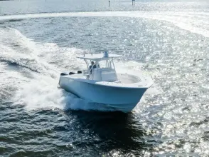 Thumbnail von Sea Hunter 33 Center Console Bloodline