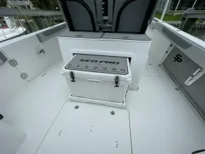 Thumbnail von Sea Pro Boats 320 CC DLX Dealer Demo