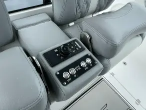 Thumbnail von Sea Pro Boats 320 CC DLX Dealer Demo