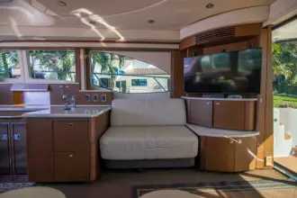 Thumbnail von Sea Ray 520 Sedan Bridge Seas The Day