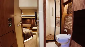 Thumbnail von Sea Ray 590 Fly Bridge INCOGNITO