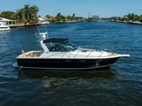 Thumbnail von Tiara Yachts 3100 LE Black Jack