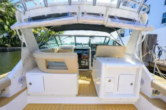 Thumbnail von Tiara Yachts 3100 LE Black Jack