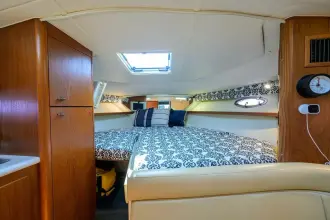 Thumbnail von Tiara Yachts 3100 LE Black Jack