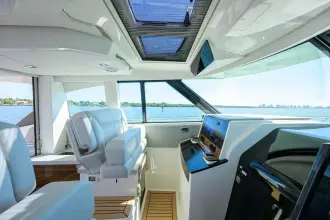Thumbnail von Tiara Yachts 43LE 2022 43 Tiara LE