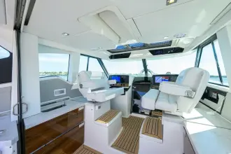 Thumbnail von Tiara Yachts 43LE 2022 43 Tiara LE