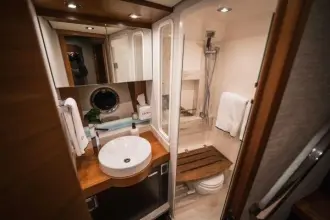 Thumbnail von Tiara Yachts 44 Coupe NO AGENDA