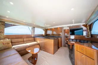 Thumbnail von Viking 52 Convertible WHITE PEARL